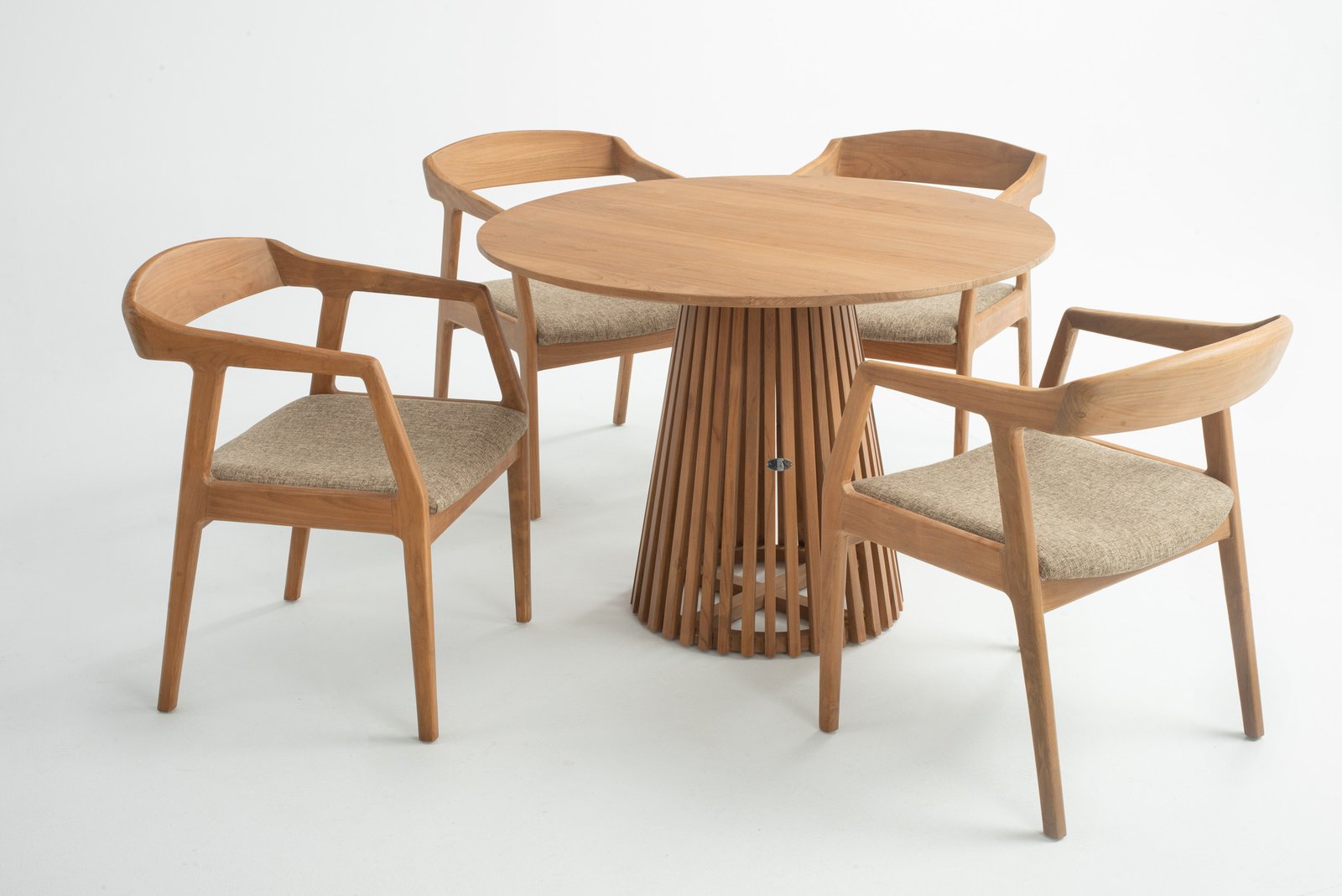 MUSHROOM DINING TABLE &HENDRY CHAIR Thumbnail